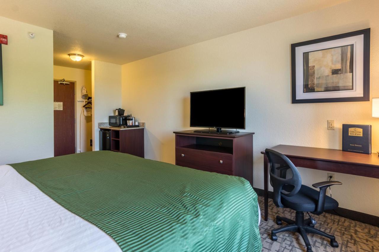Cobblestone Inn & Suites - Lakin Exterior foto